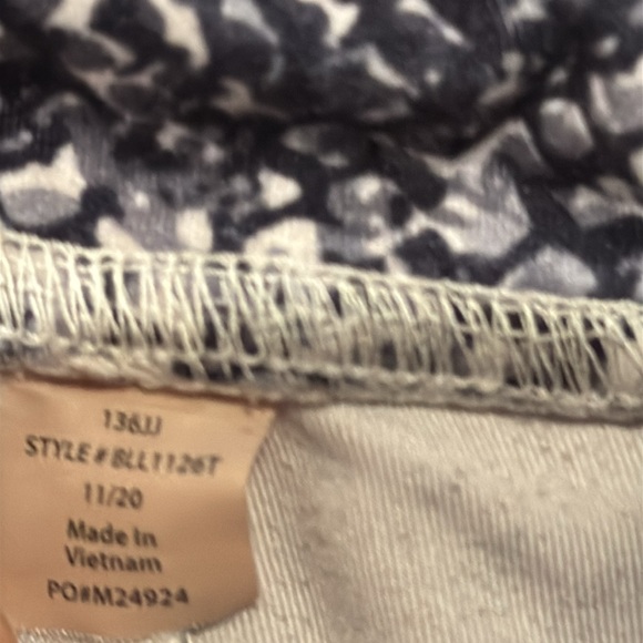 Leggings - Picture 2 of 3